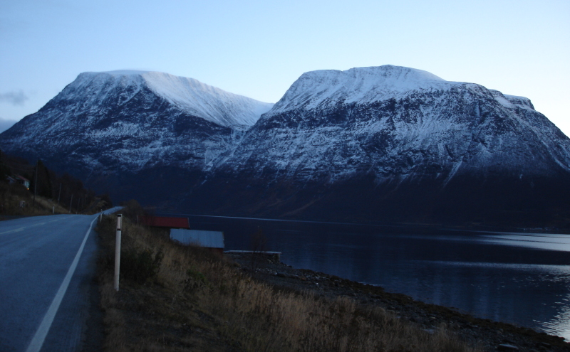 Isfjellet, 1376m